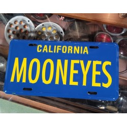 (CC-LP) California “MOONEYES” 車牌裝飾 \ [MG081BK]