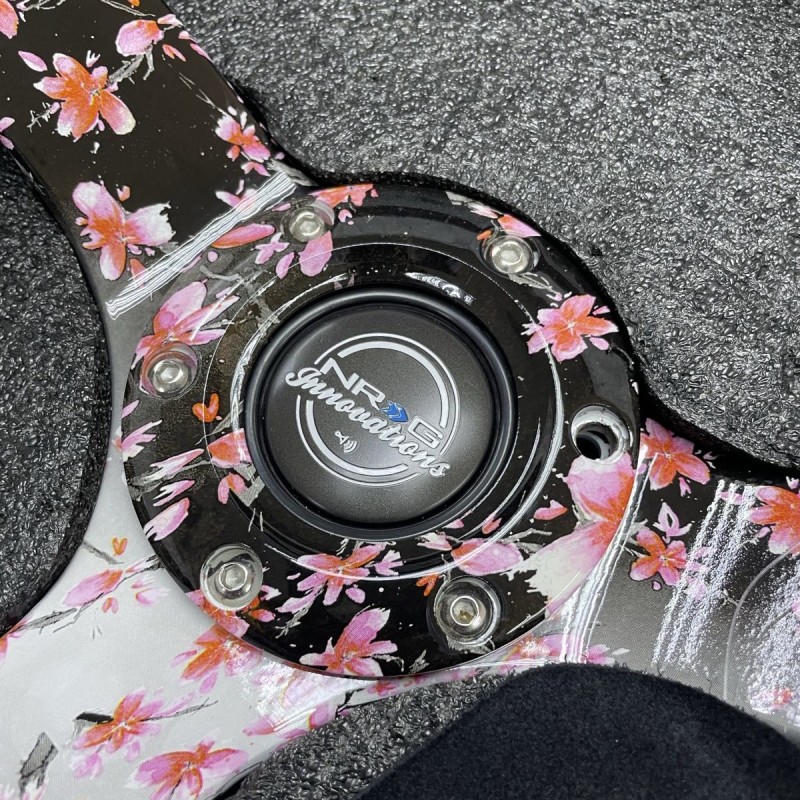 (CC-SW) NRG Innovations RST-036SAK-S 13.5” Sakura Floral Reinforced Steering Wheel 軚盤 [RST-036SAK-S]