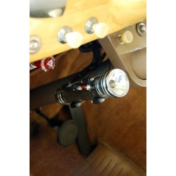 (CC-OT) Restoration Station Vintage Style Flashlight w Holder [‎ZHS7F18D]